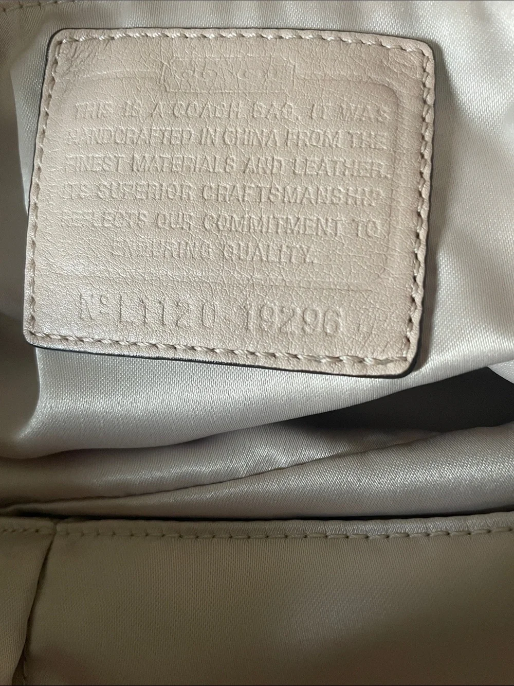 Coach great beige